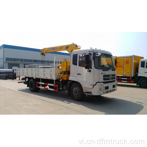 Cần cẩu gắn trên xe Dongfeng